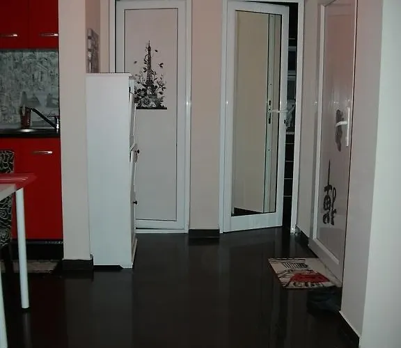 Black&red Appartamento