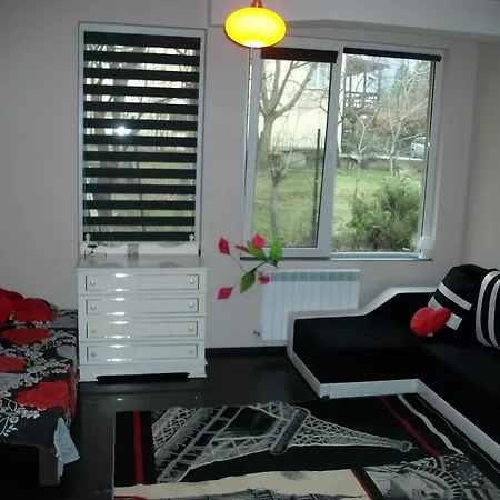 Apartament Black&red Sofia