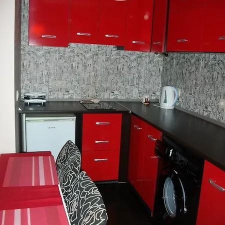 Black&red Διαμέρισμα *